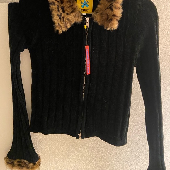 UNIF Sweaters - UNIF sweater cardigan